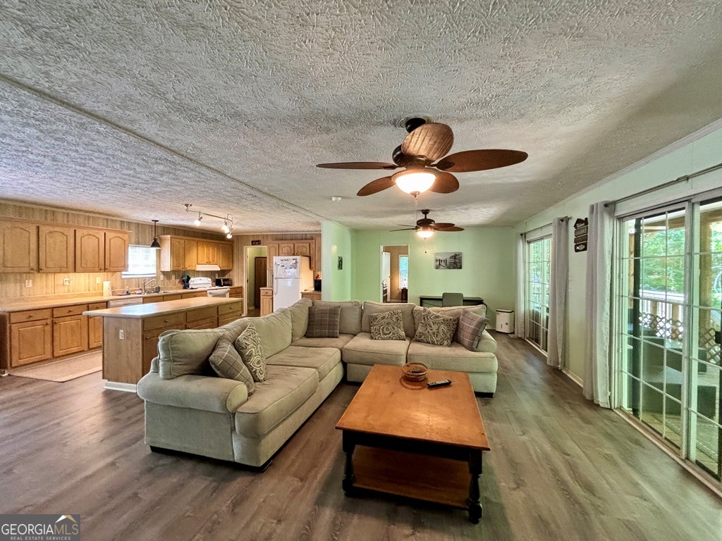 110 Oconee Drive Property Photo 12