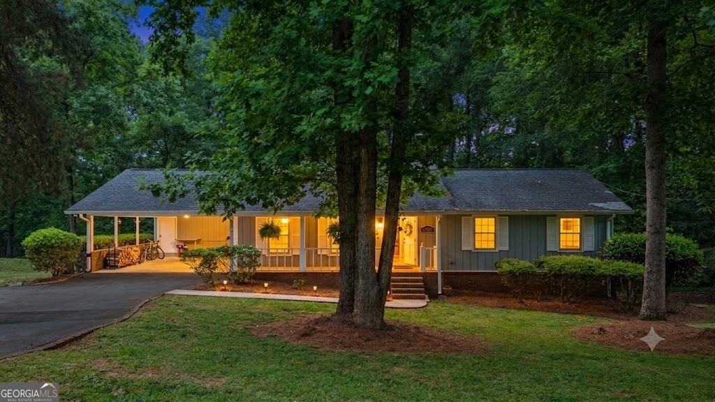 388 Cherokee Ridge Property Photo 2