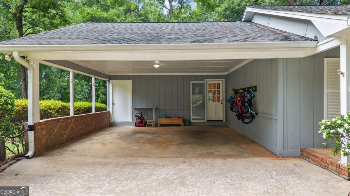 388 Cherokee Ridge Property Photo 10