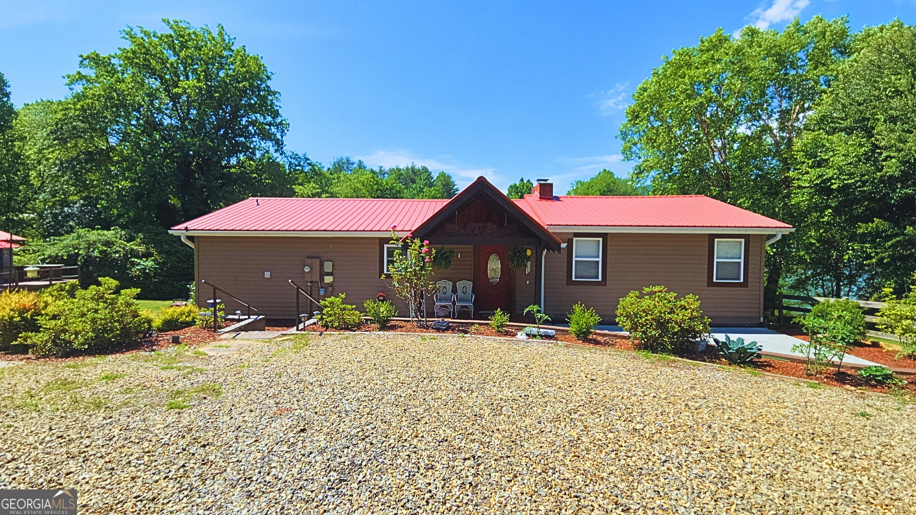 1693 Chatuge Shores Road Property Photo 1
