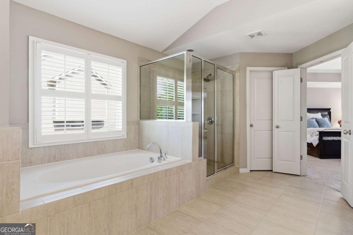 4010 Pinebrook Circle Property Photo 36