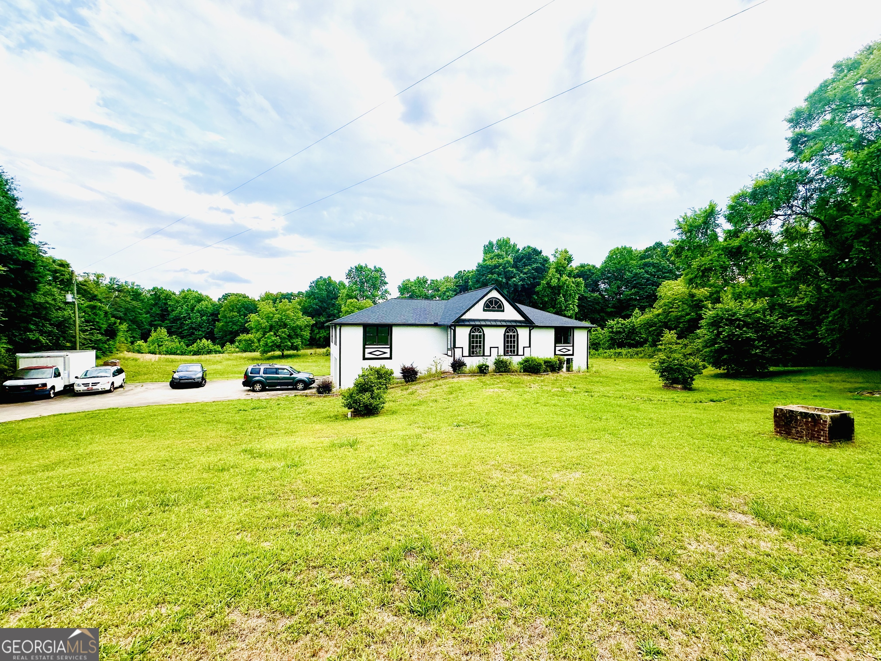 6485 Highway 124 W Property Photo 1
