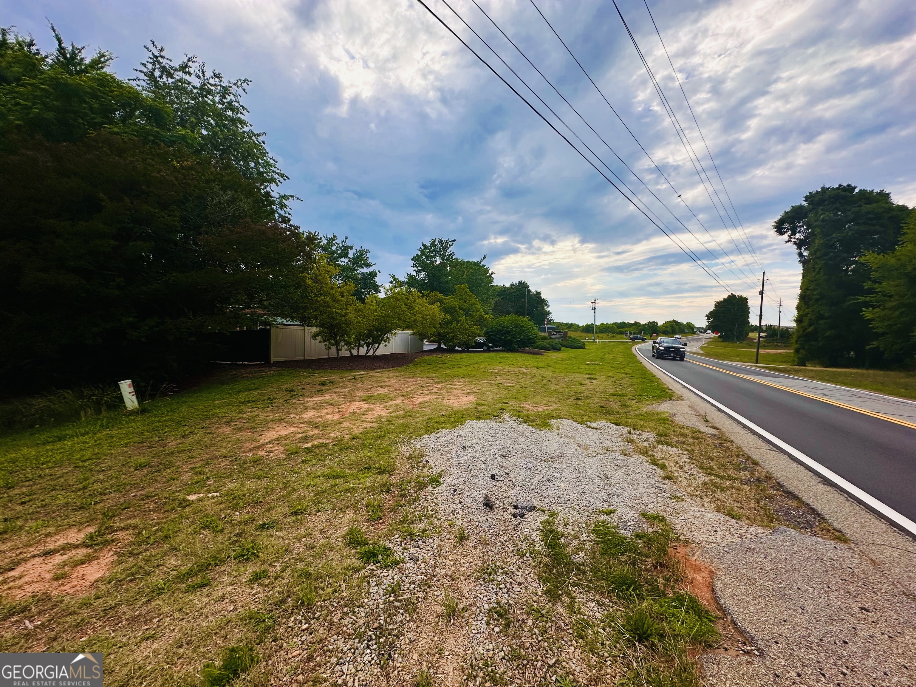 6485 Highway 124 W Property Photo 3