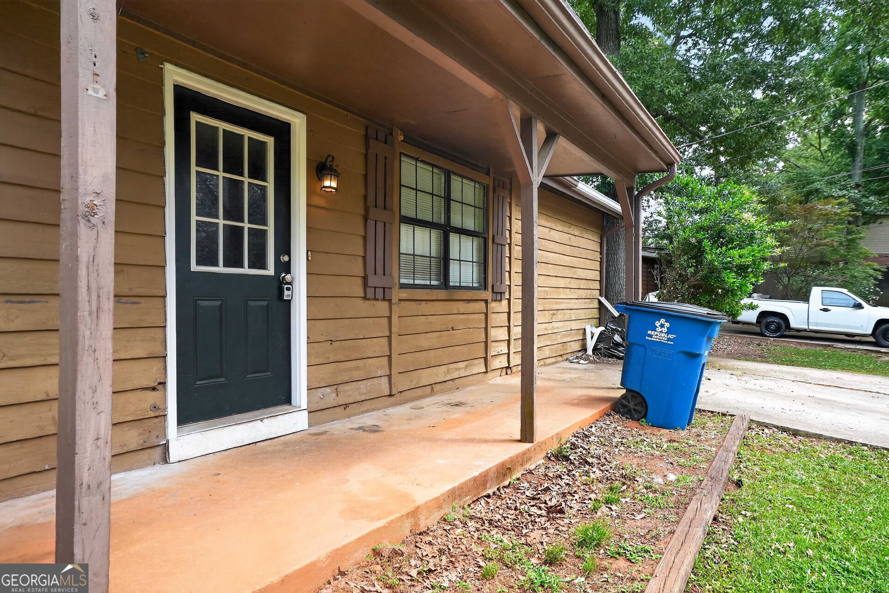 287 Morris Drive Se Property Photo 4