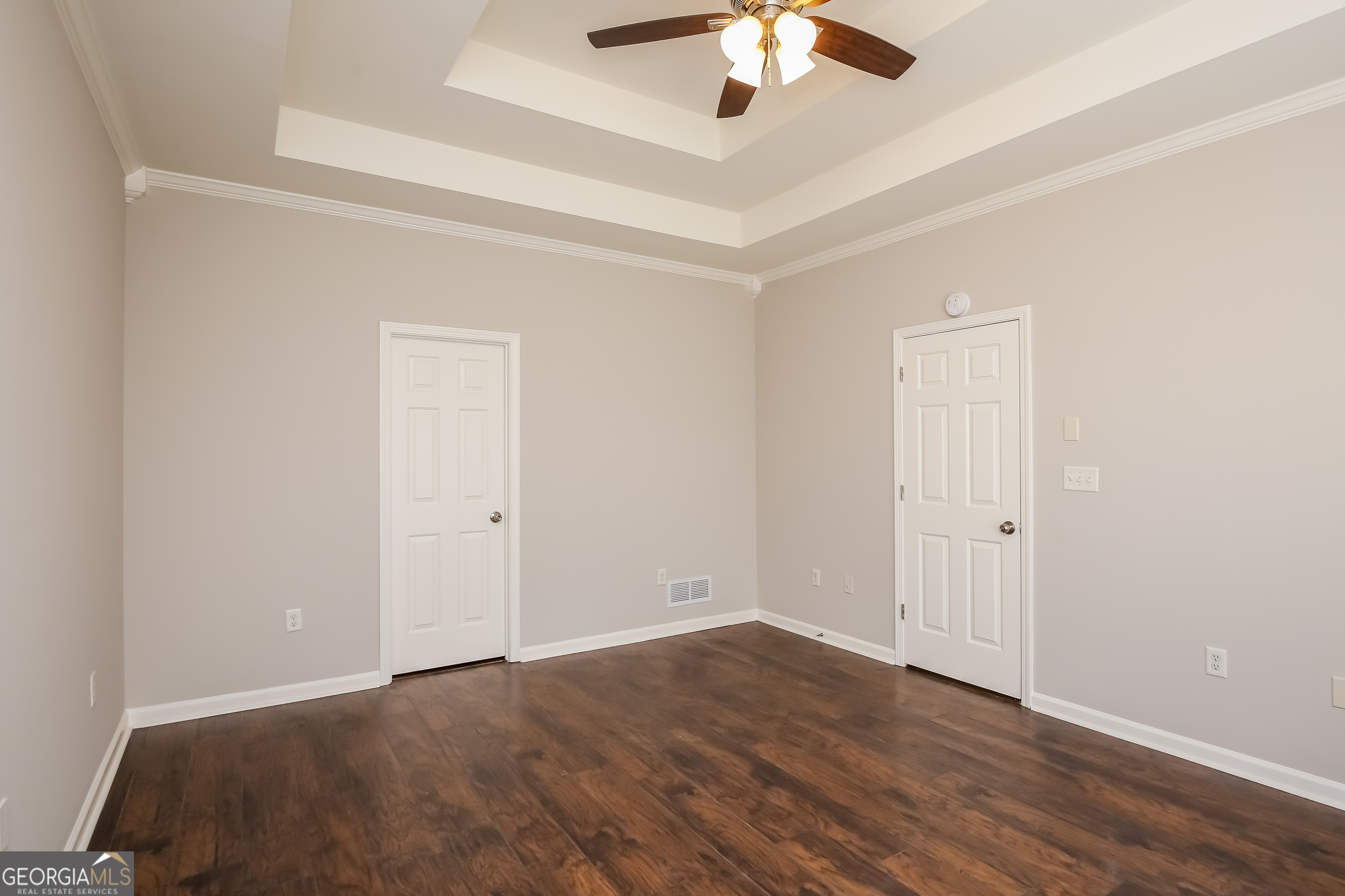 1870 Dartford Way Property Photo 12