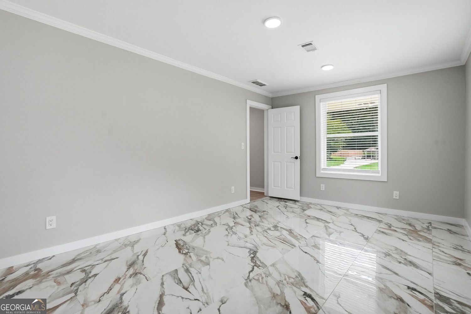 3177 Woodlynne Way Property Photo 12