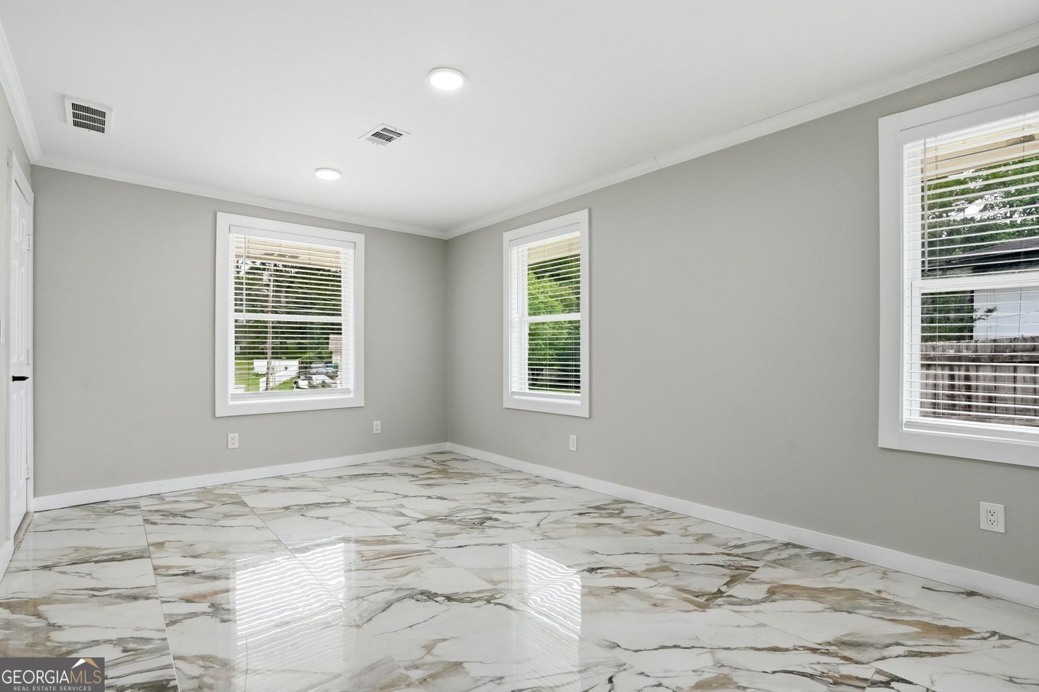 3177 Woodlynne Way Property Photo 13