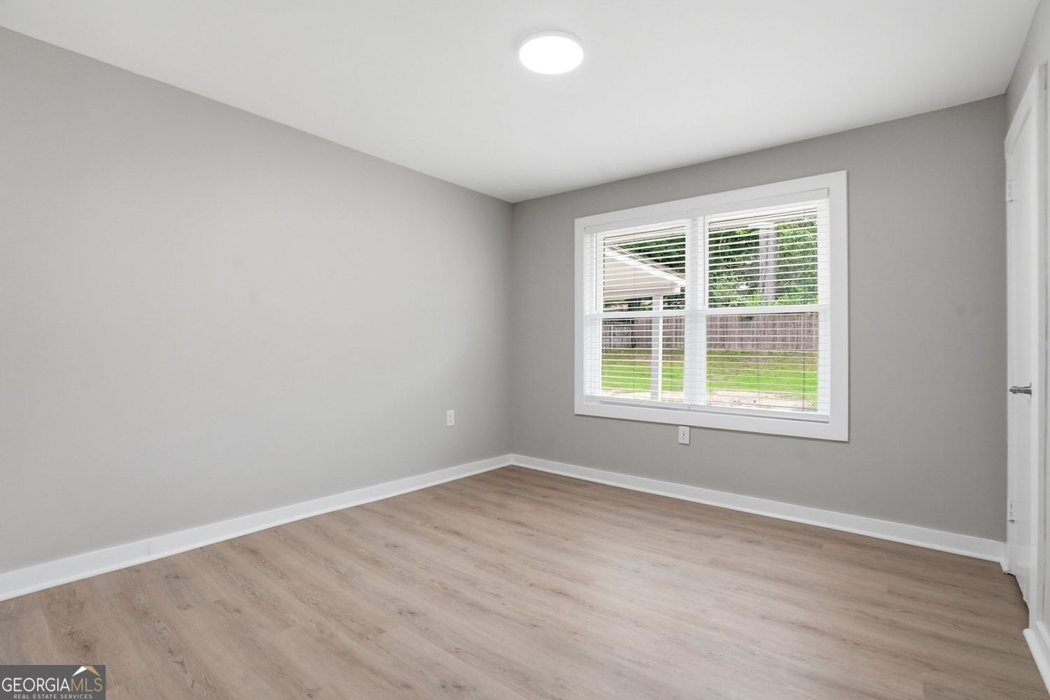 3177 Woodlynne Way Property Photo 17