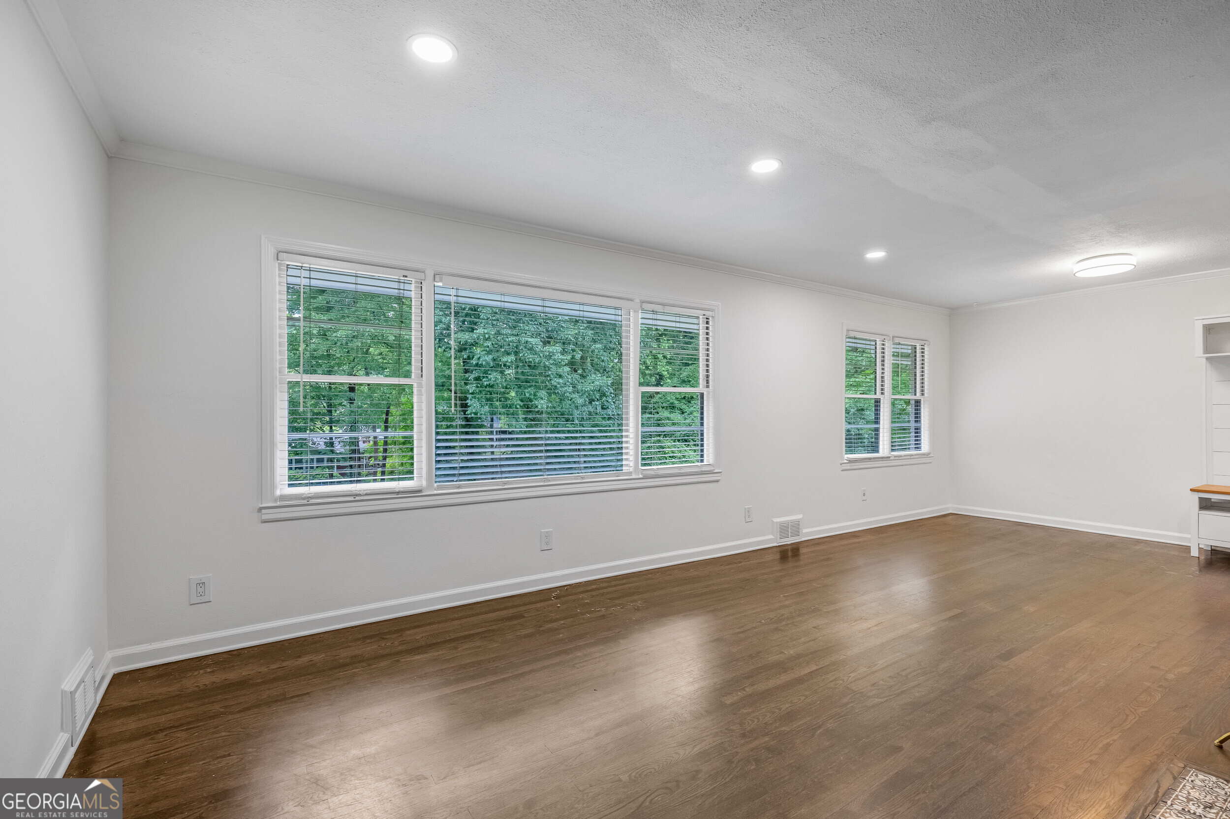 714 Willivee Drive Property Photo 16