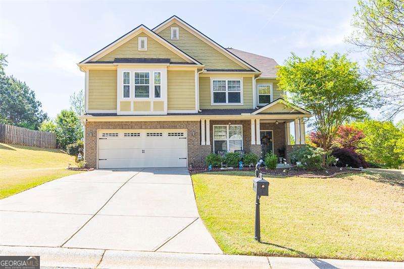 300 Hampton Place Property Photo 1