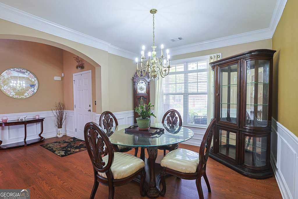 300 Hampton Place Property Photo 11