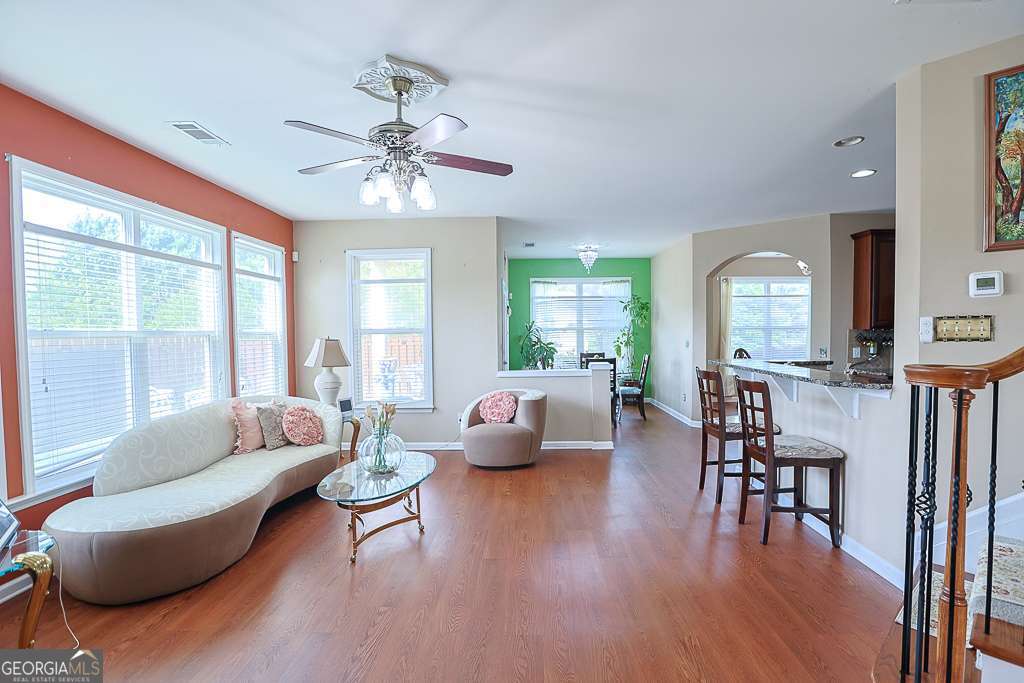 300 Hampton Place Property Photo 27