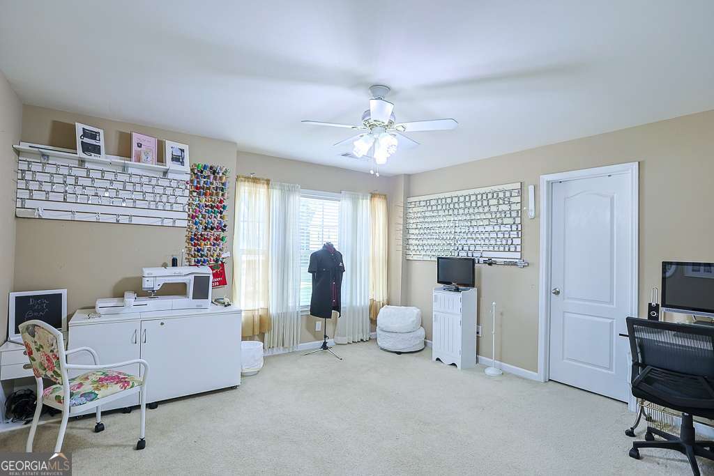 300 Hampton Place Property Photo 41
