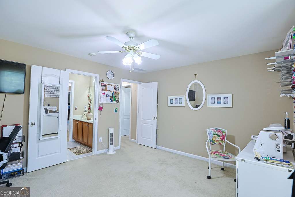 300 Hampton Place Property Photo 42