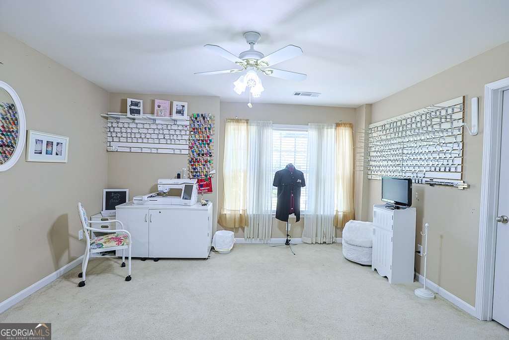 300 Hampton Place Property Photo 43