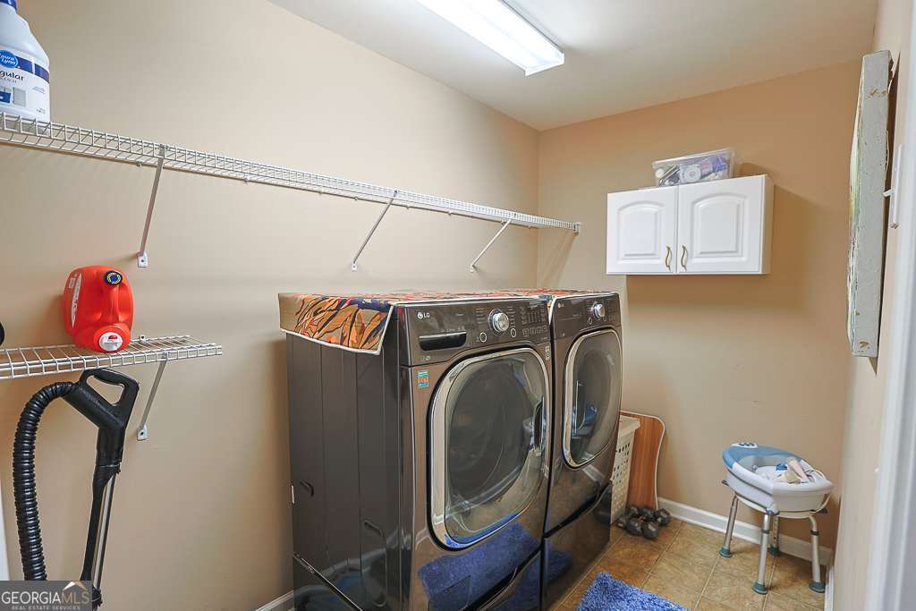 300 Hampton Place Property Photo 51