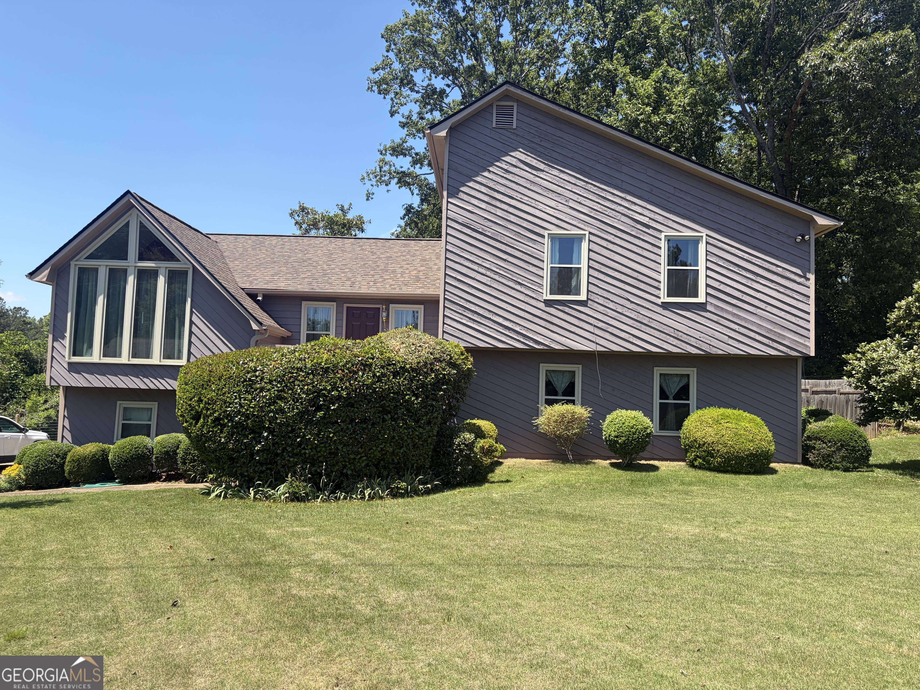 2315 Saint James Court Property Photo 1