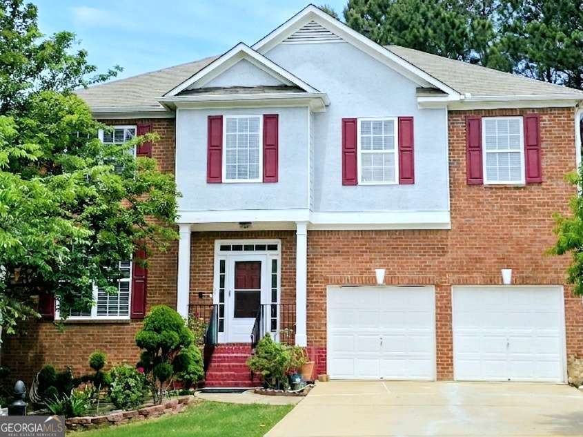 1140 Foxcroft Drive Property Photo 1
