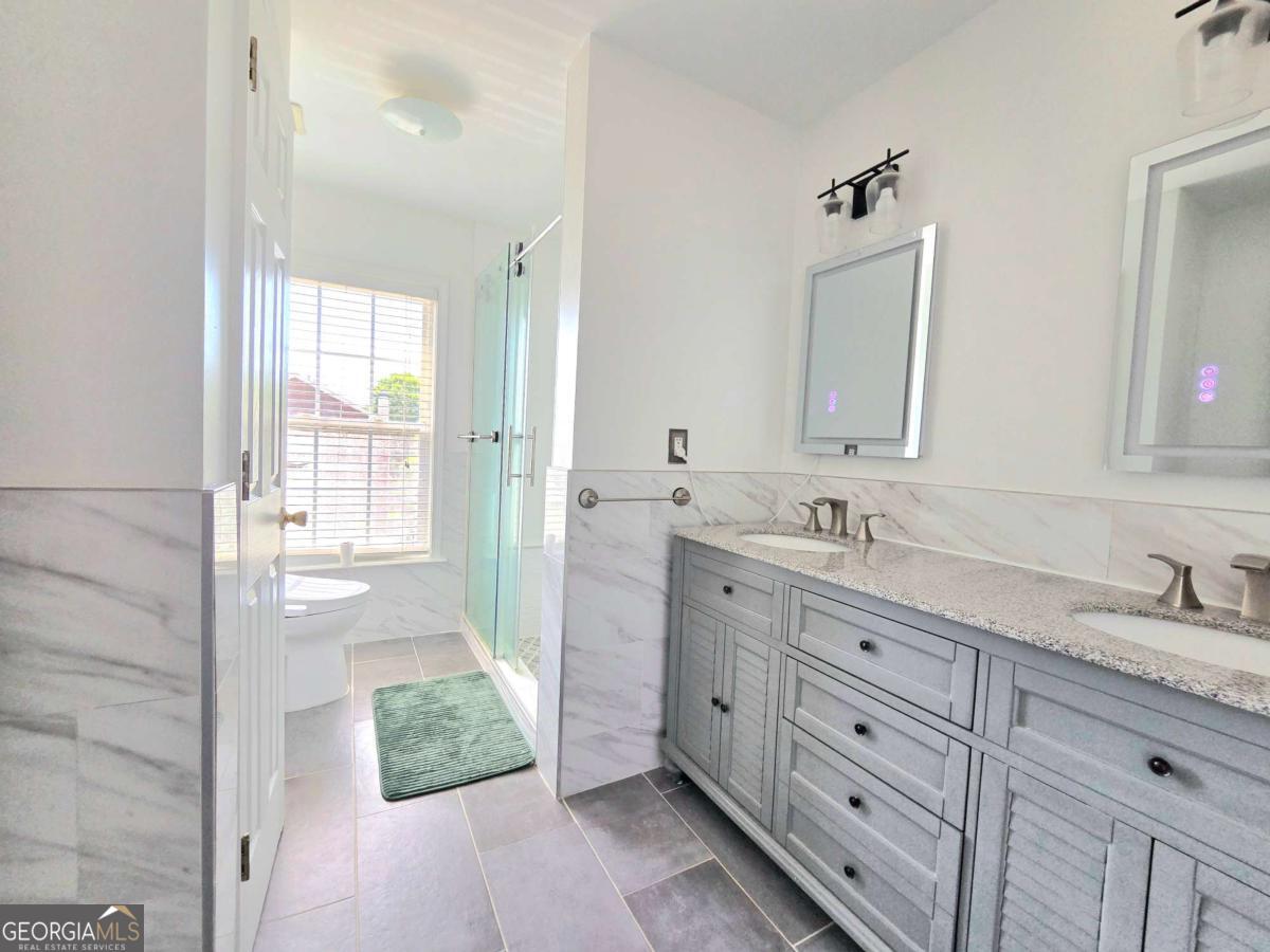 1140 Foxcroft Drive Property Photo 22