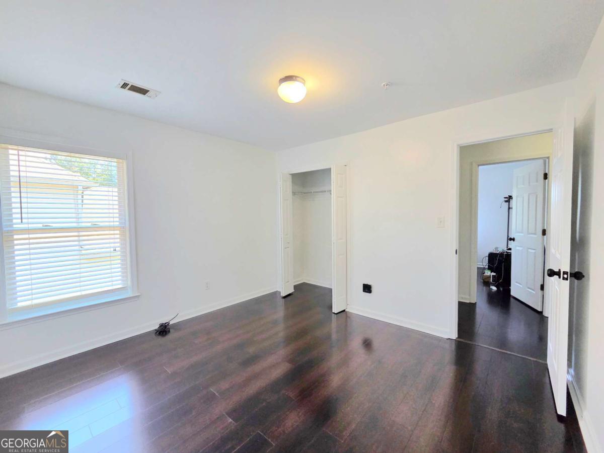 1140 Foxcroft Drive Property Photo 36