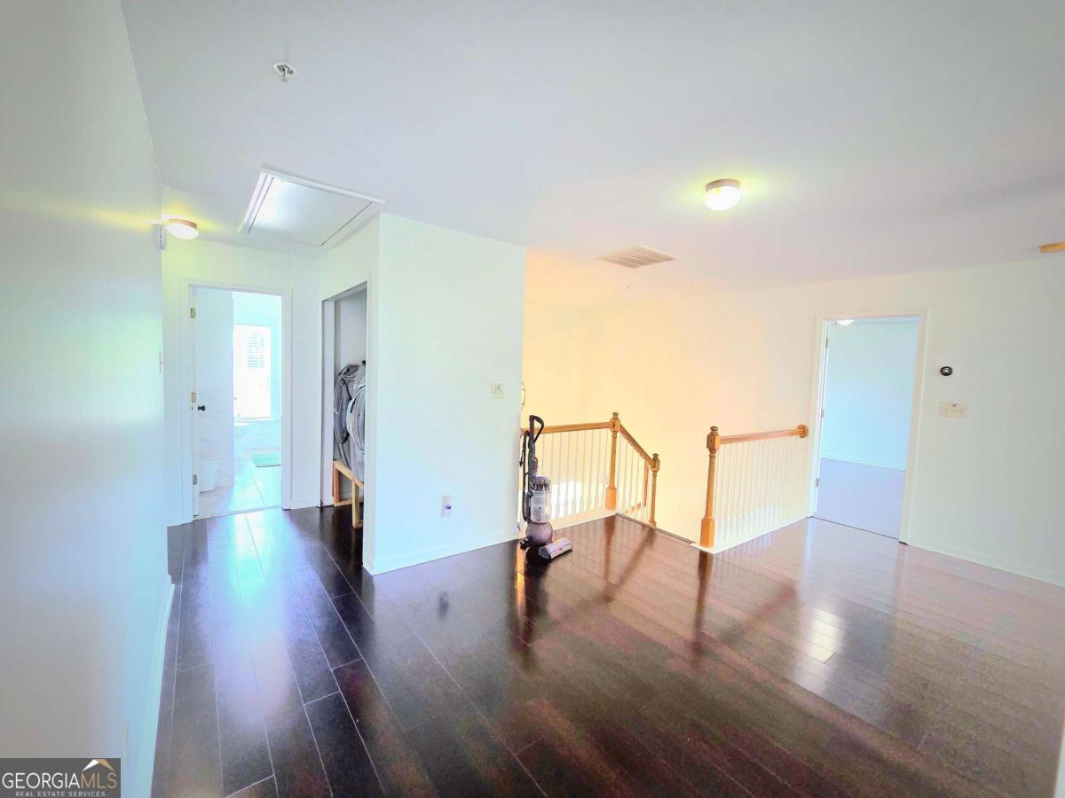 1140 Foxcroft Drive Property Photo 44