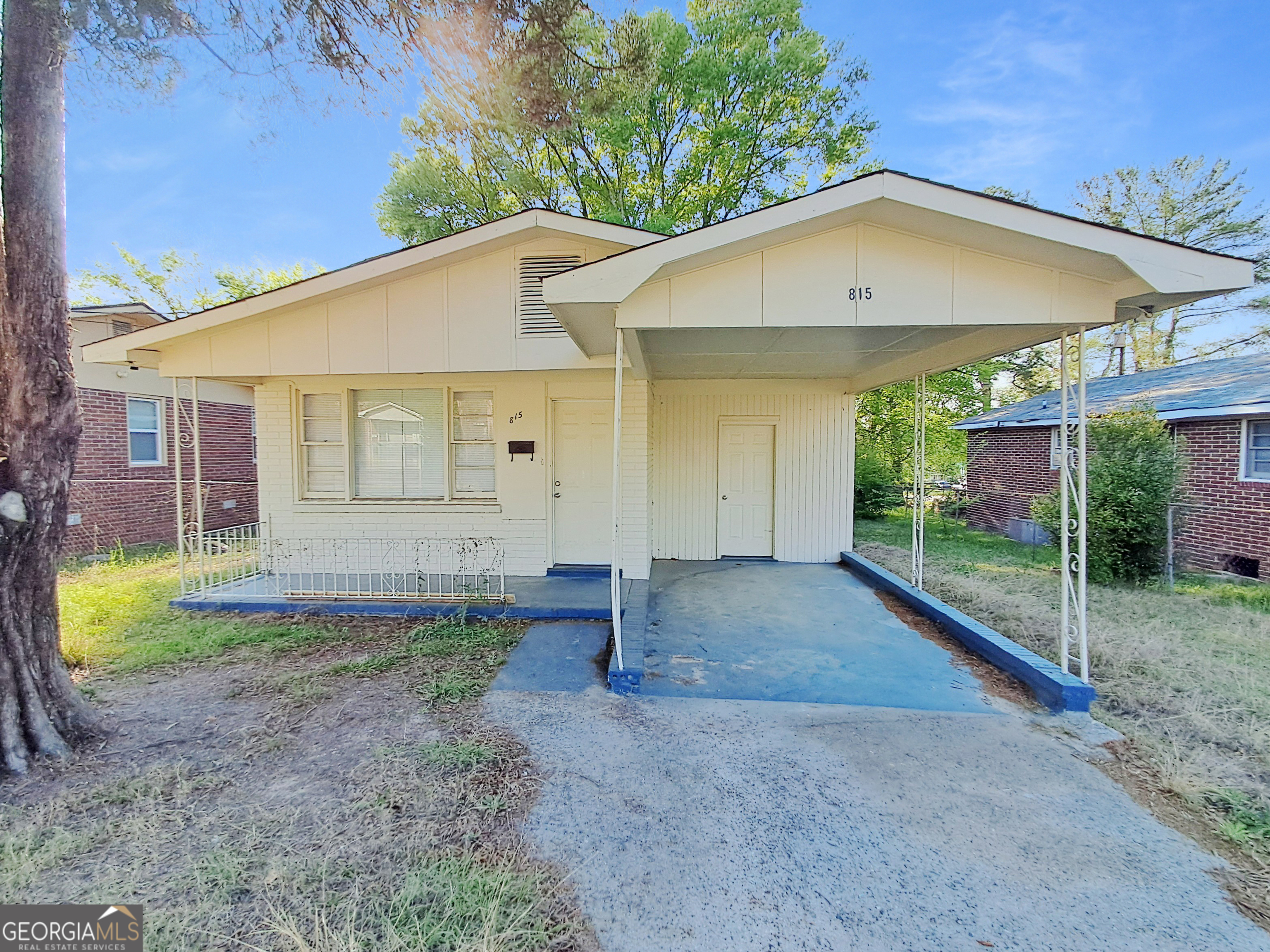 815 Edwards Avenue Property Photo 1