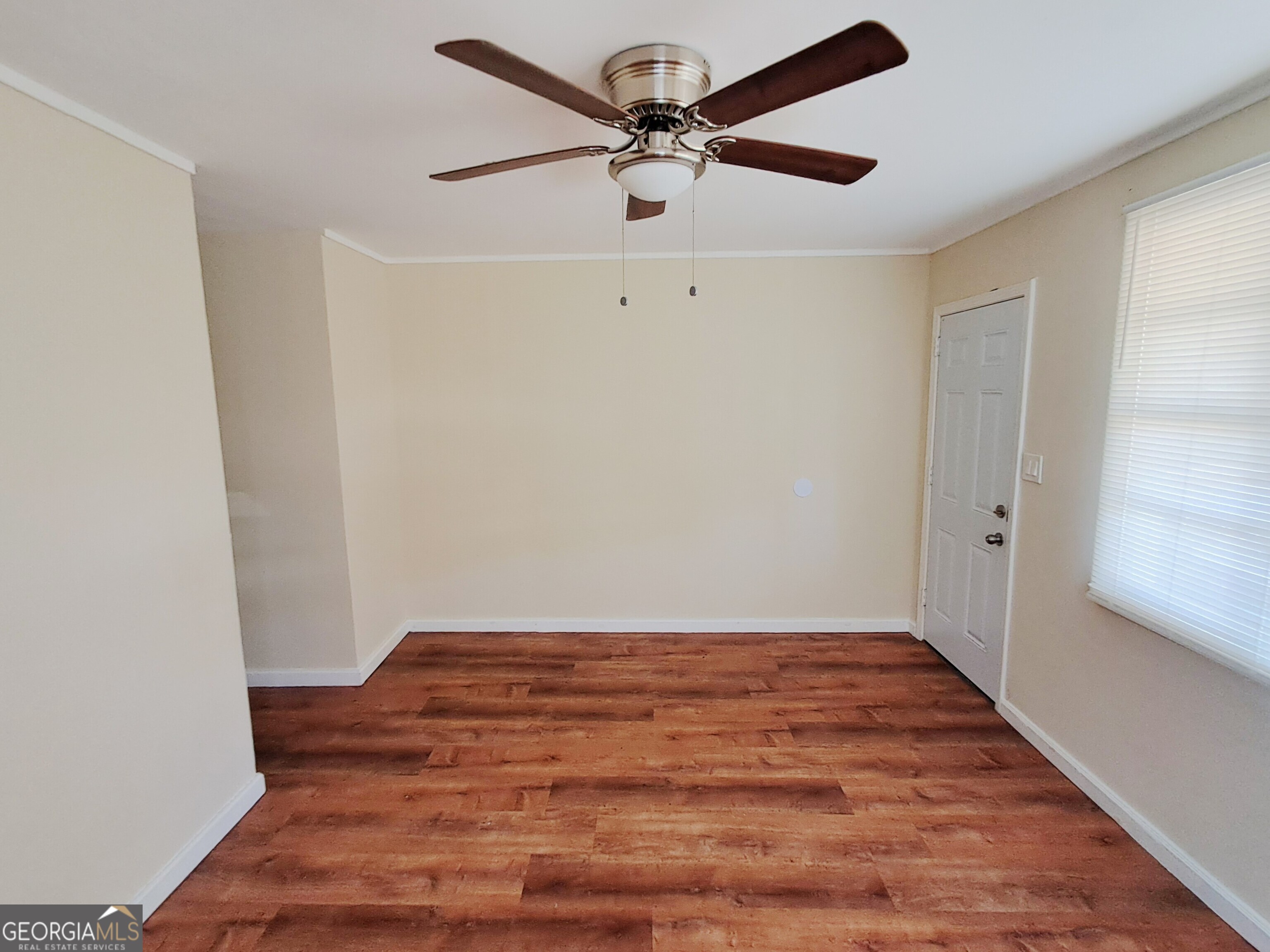 815 Edwards Avenue Property Photo 2