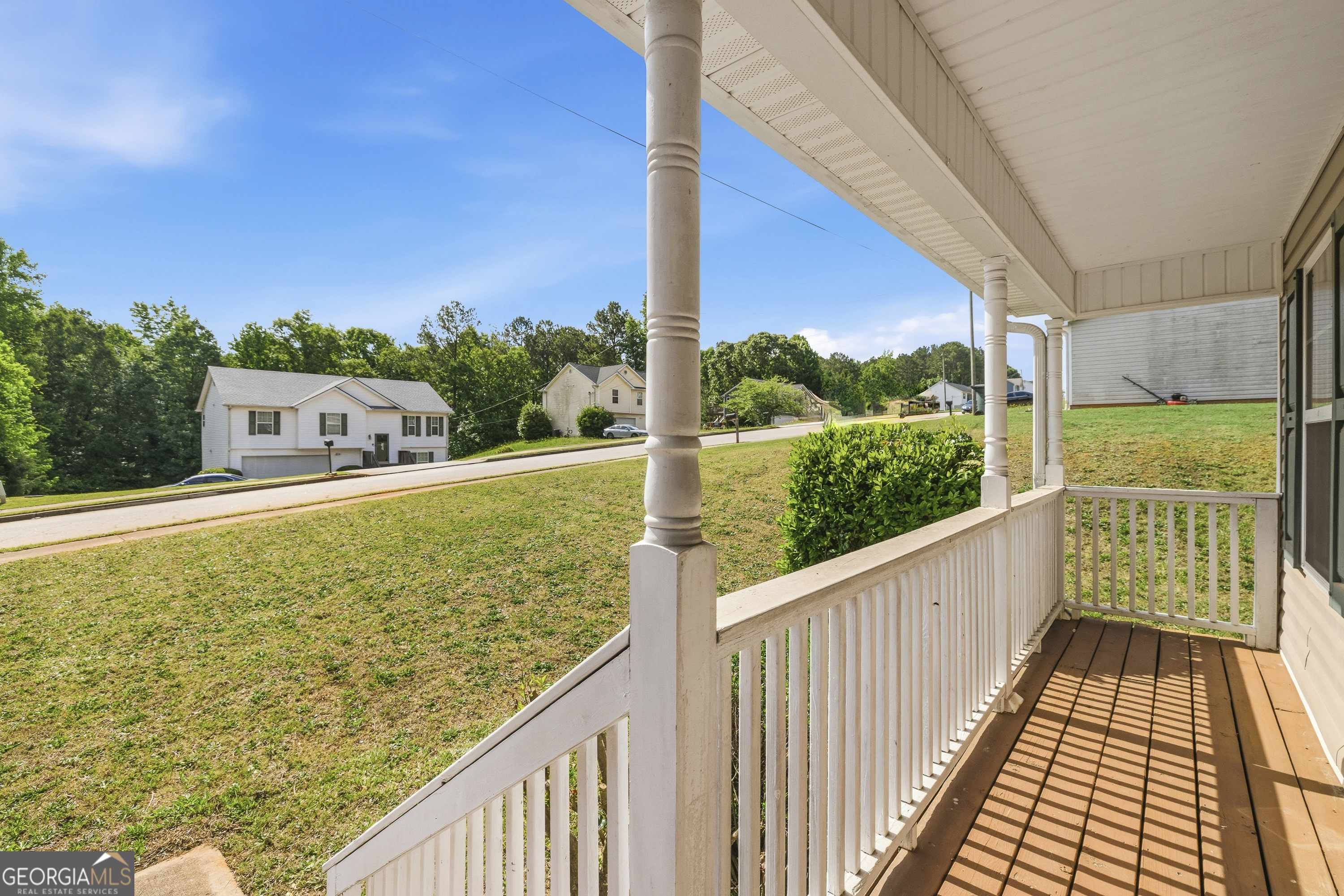 145 Arthurs Lane Property Photo 3