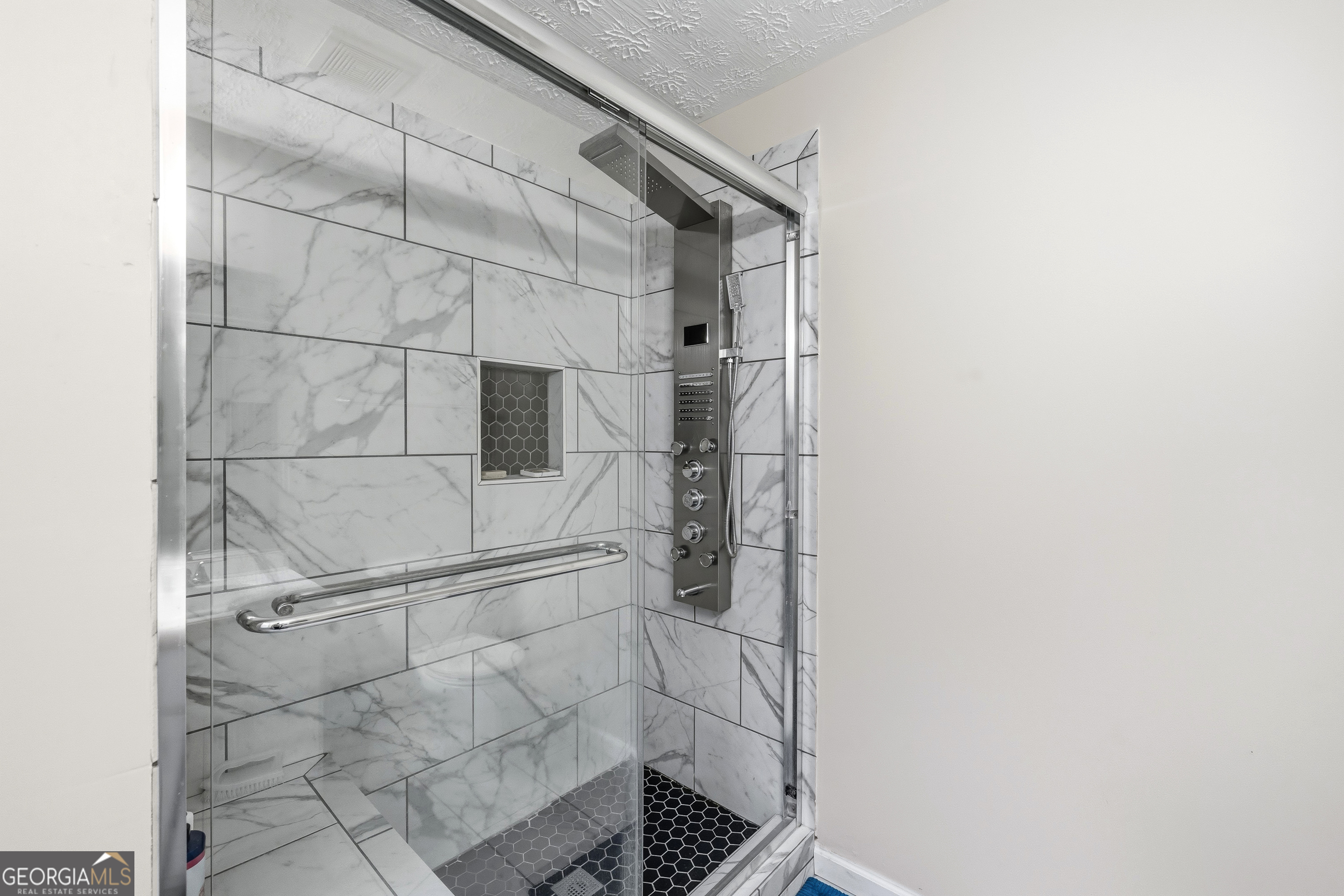 145 Arthurs Lane Property Photo 17