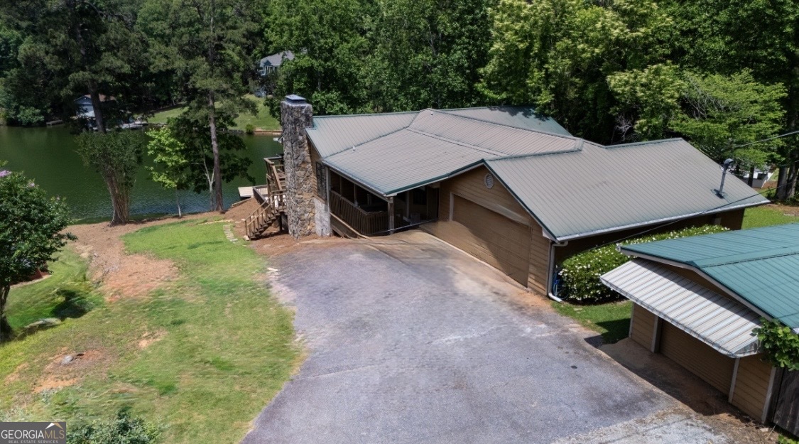 180 Old House Road Property Photo 3