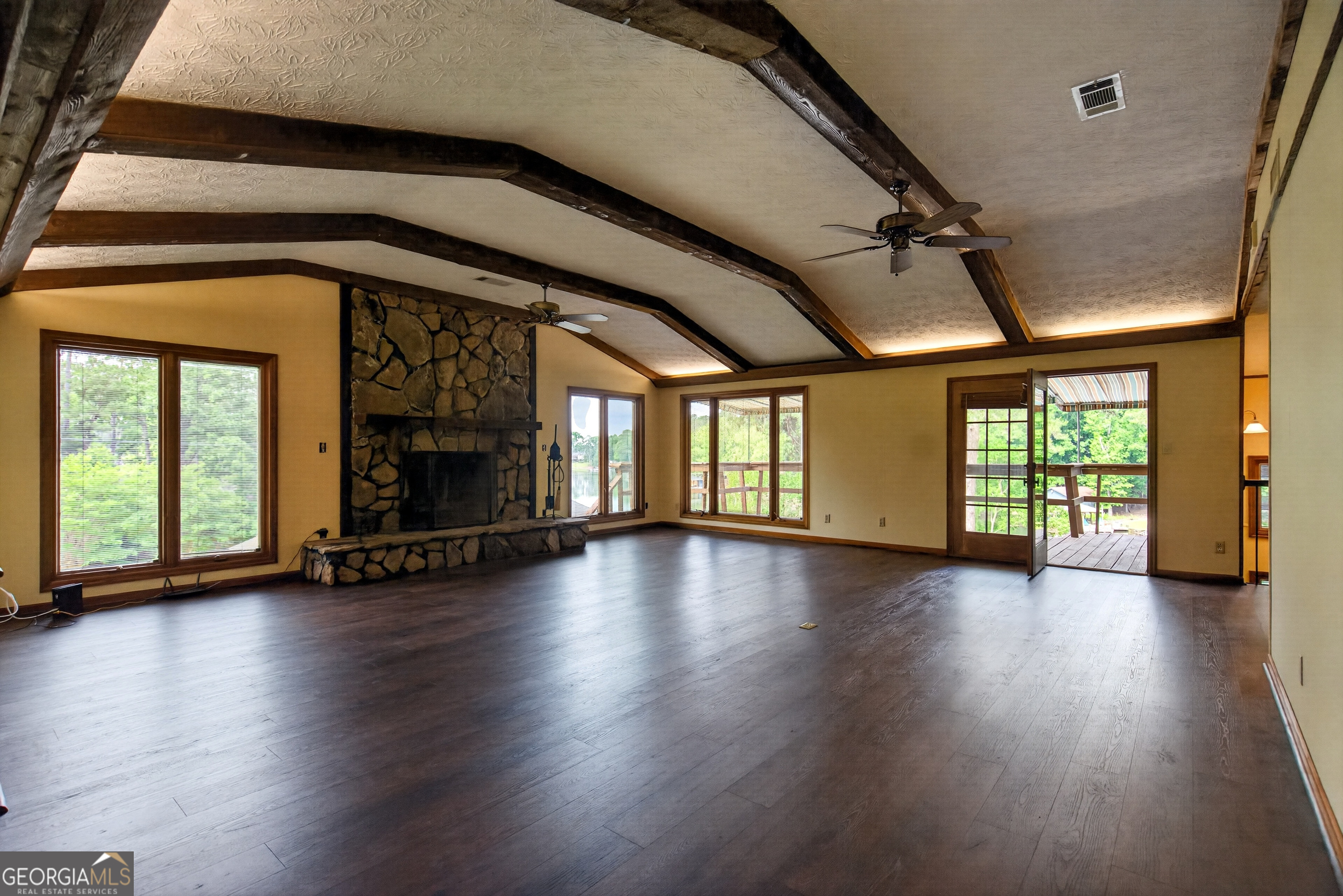 180 Old House Road Property Photo 17