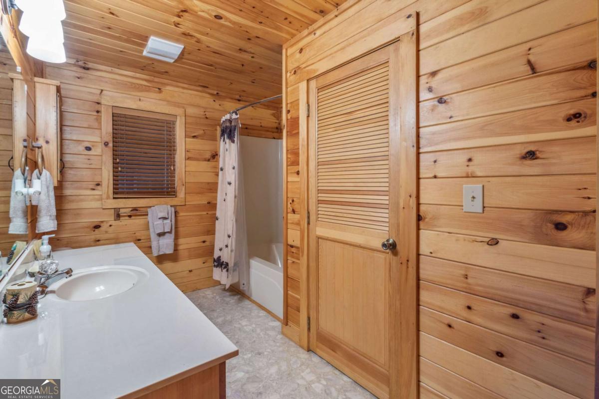 220 Blue Ridge Trails Property Photo 34
