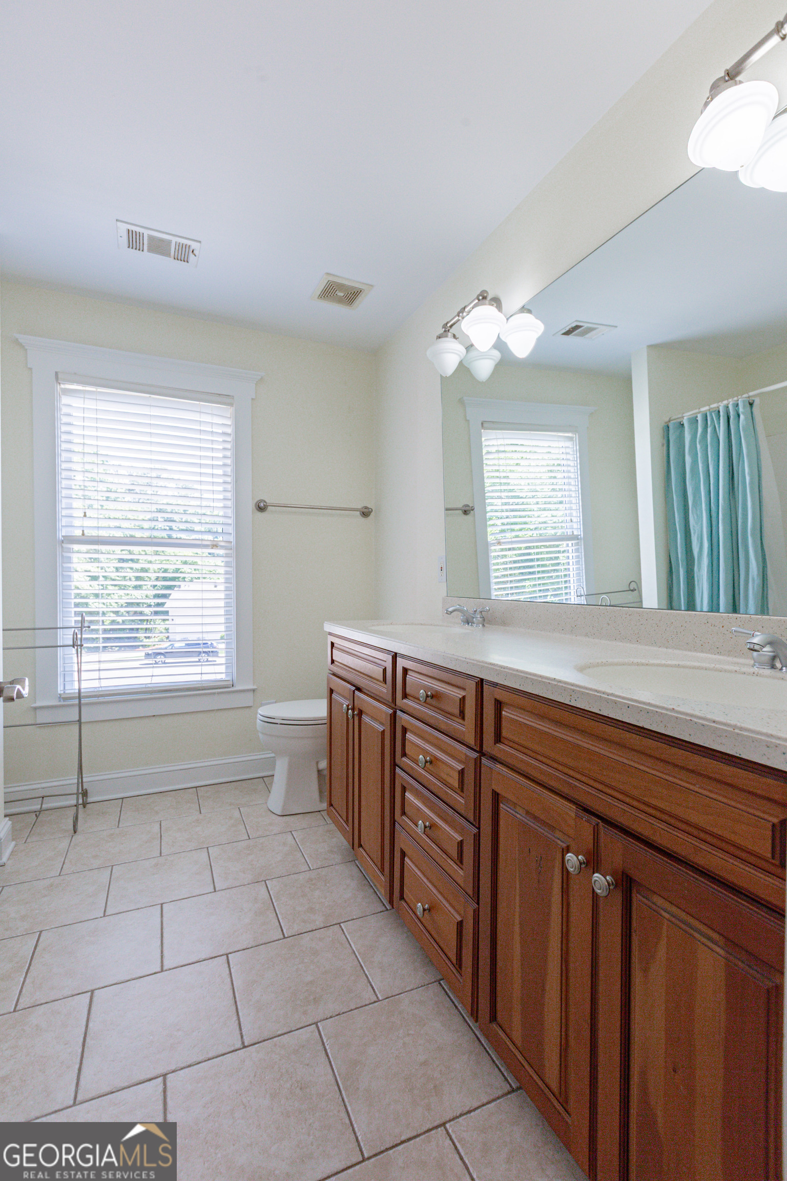 105 Stayman Park Property Photo 40