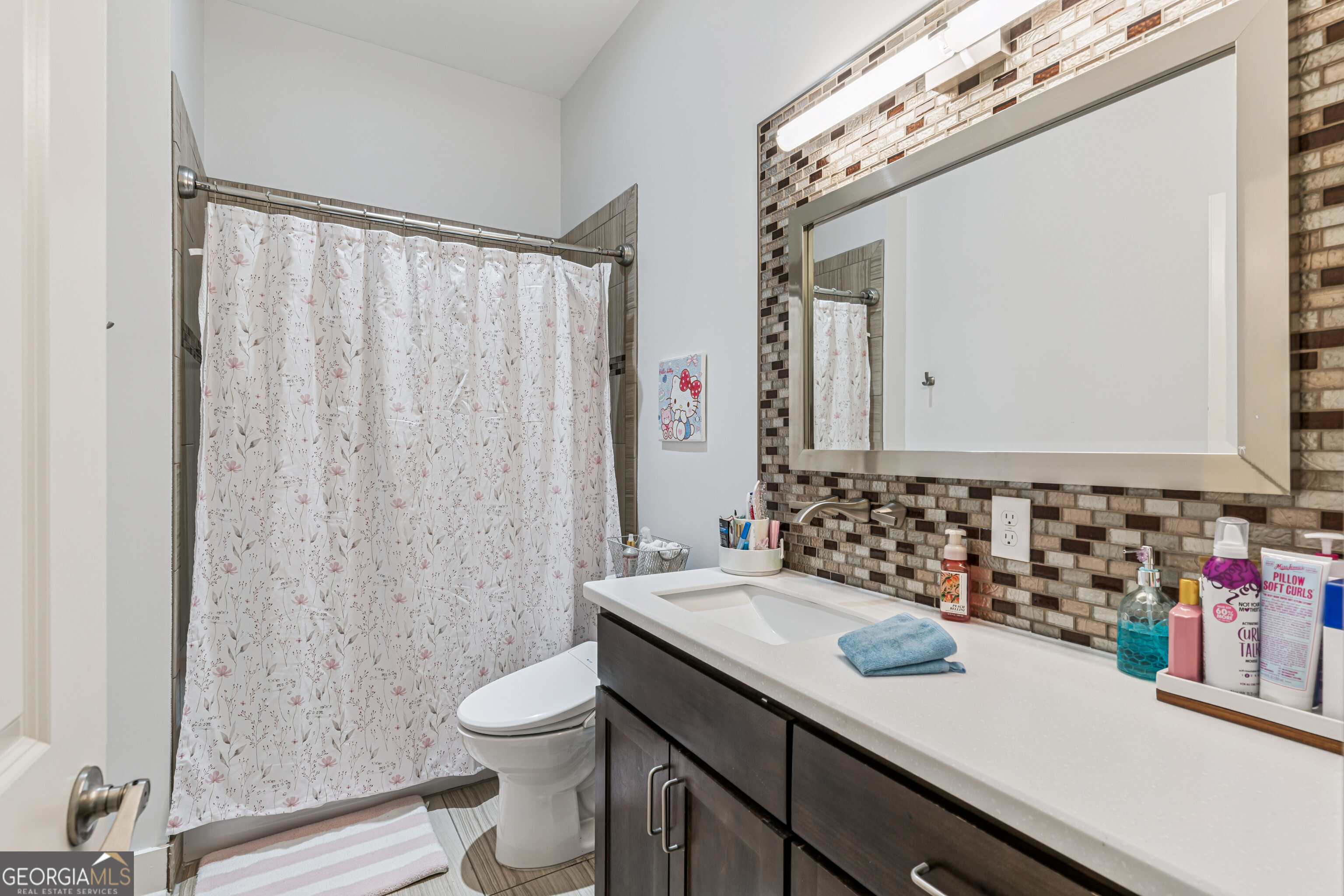 240 Belmont Circle Property Photo 40