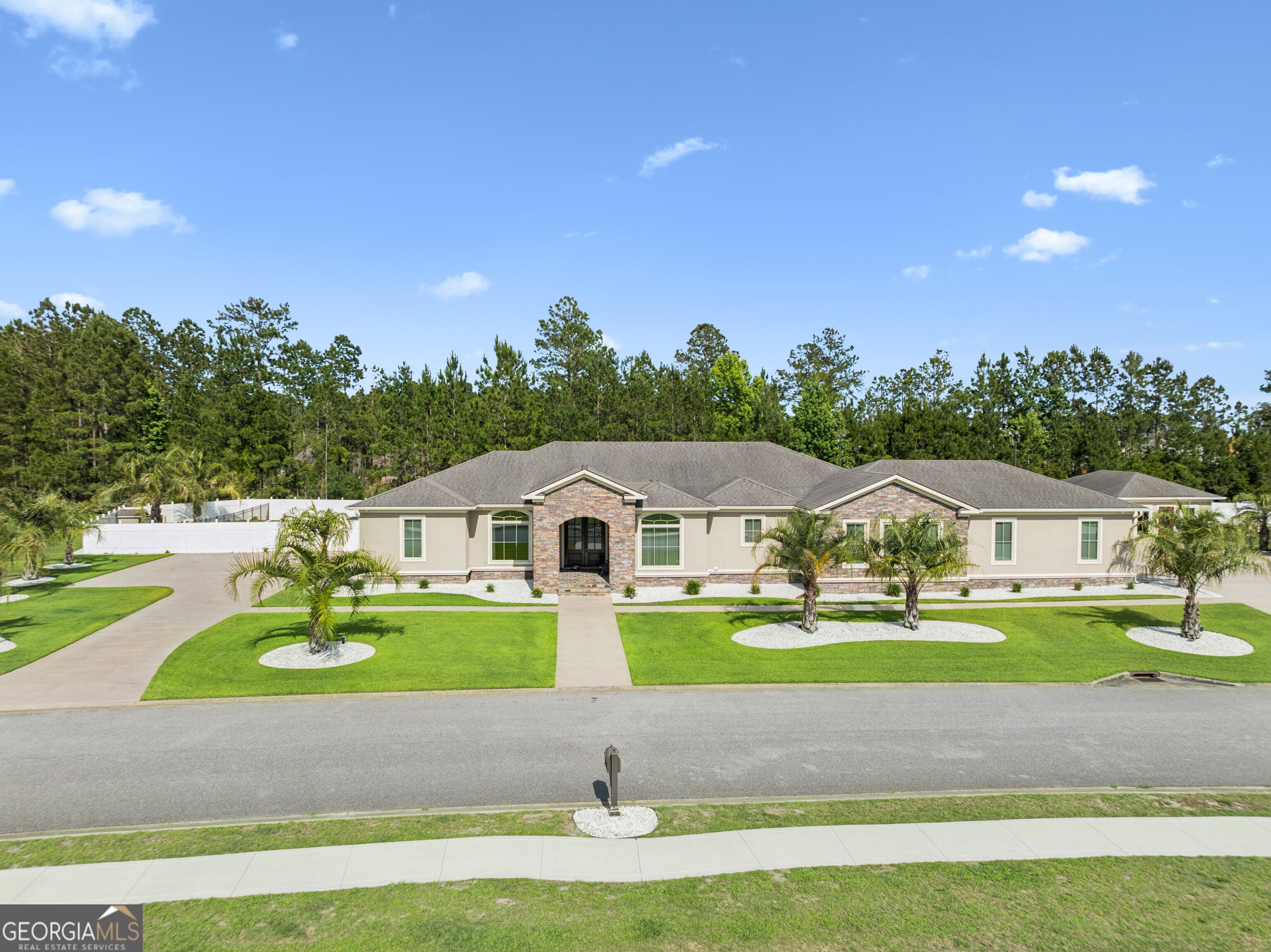 240 Belmont Circle Property Photo 84