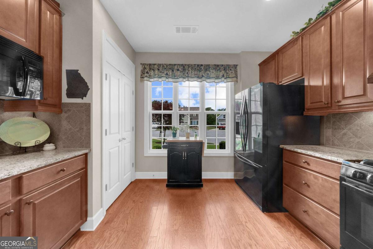 3554 Black Cherry Point Sw Property Photo 16