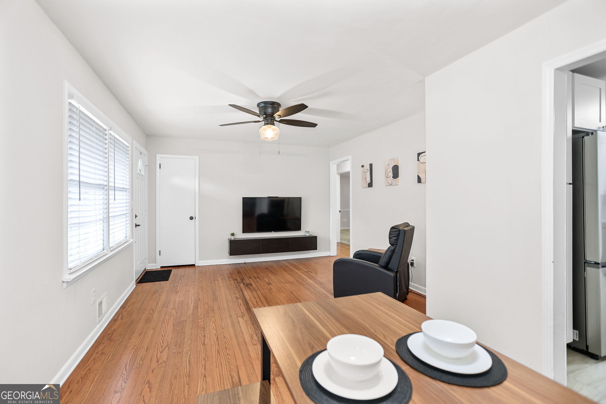 9 W Park Court Property Photo 13