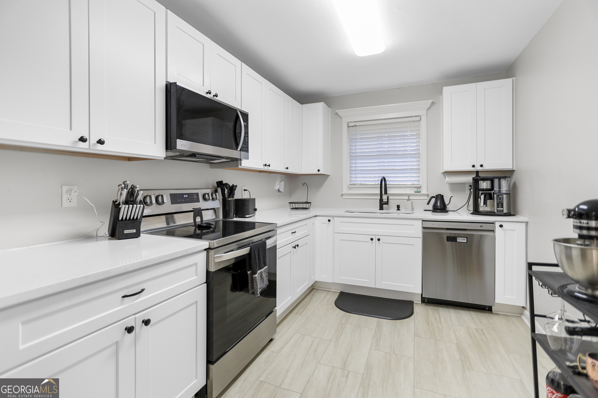 9 W Park Court Property Photo 16