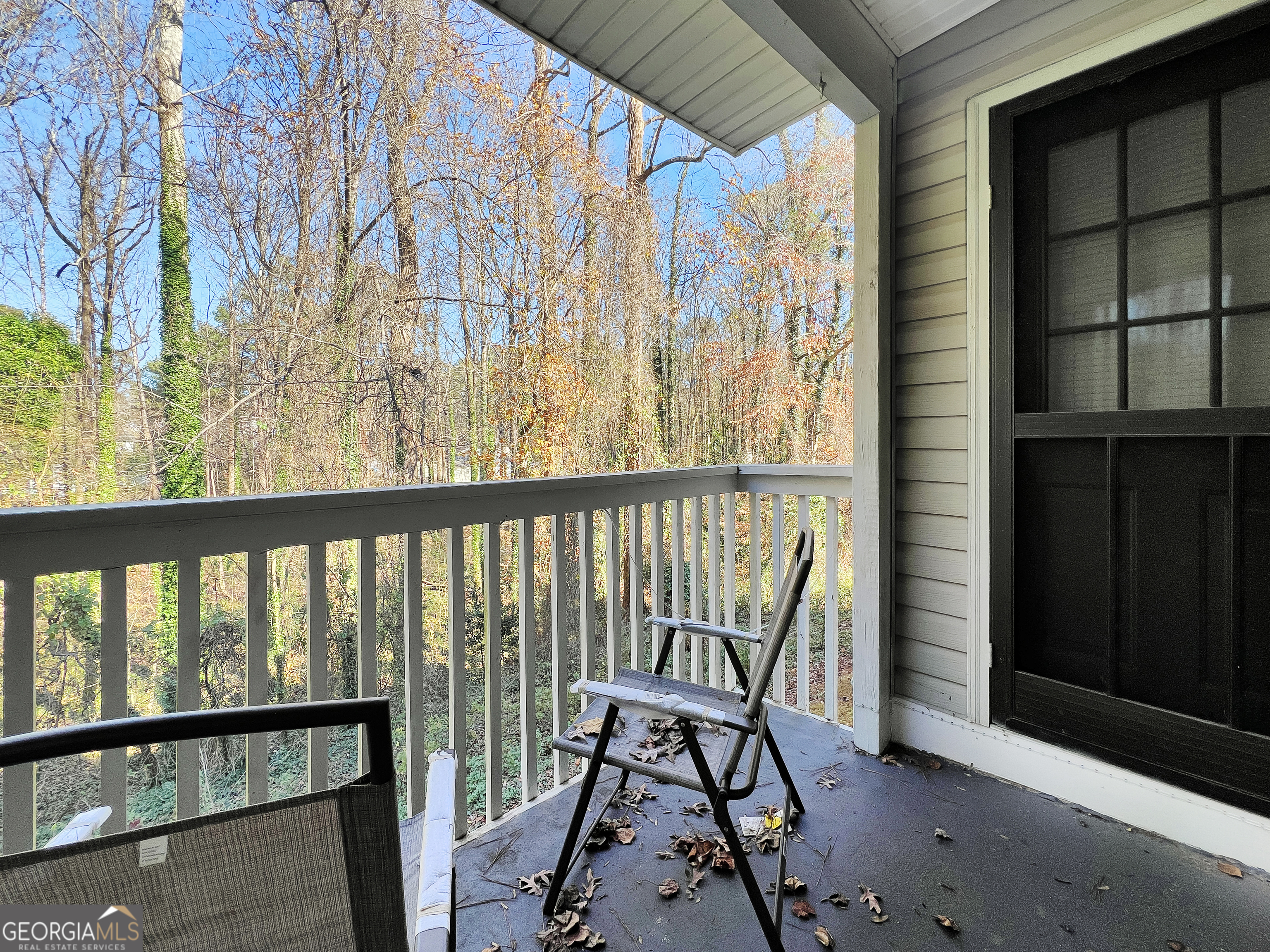 6379 Wedgeview Court Property Photo 12