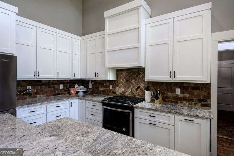1084 Shahan Lane Property Photo 14