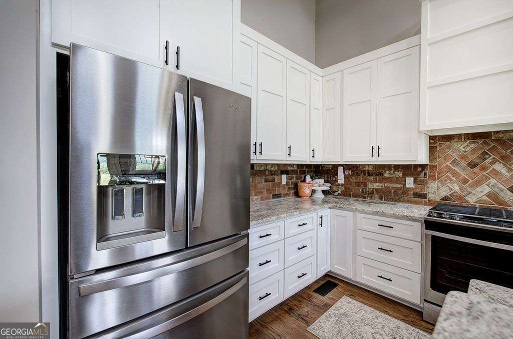 1084 Shahan Lane Property Photo 17