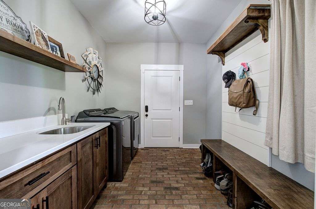 1084 Shahan Lane Property Photo 24