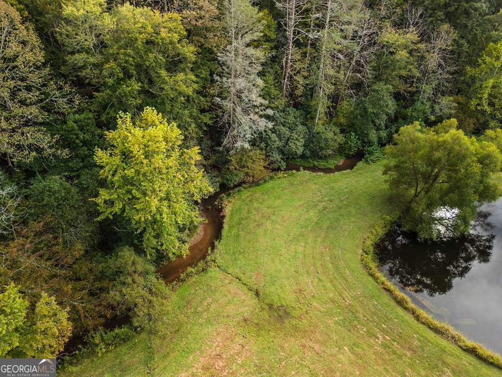 7.93 Cutcane Road Property Photo 4