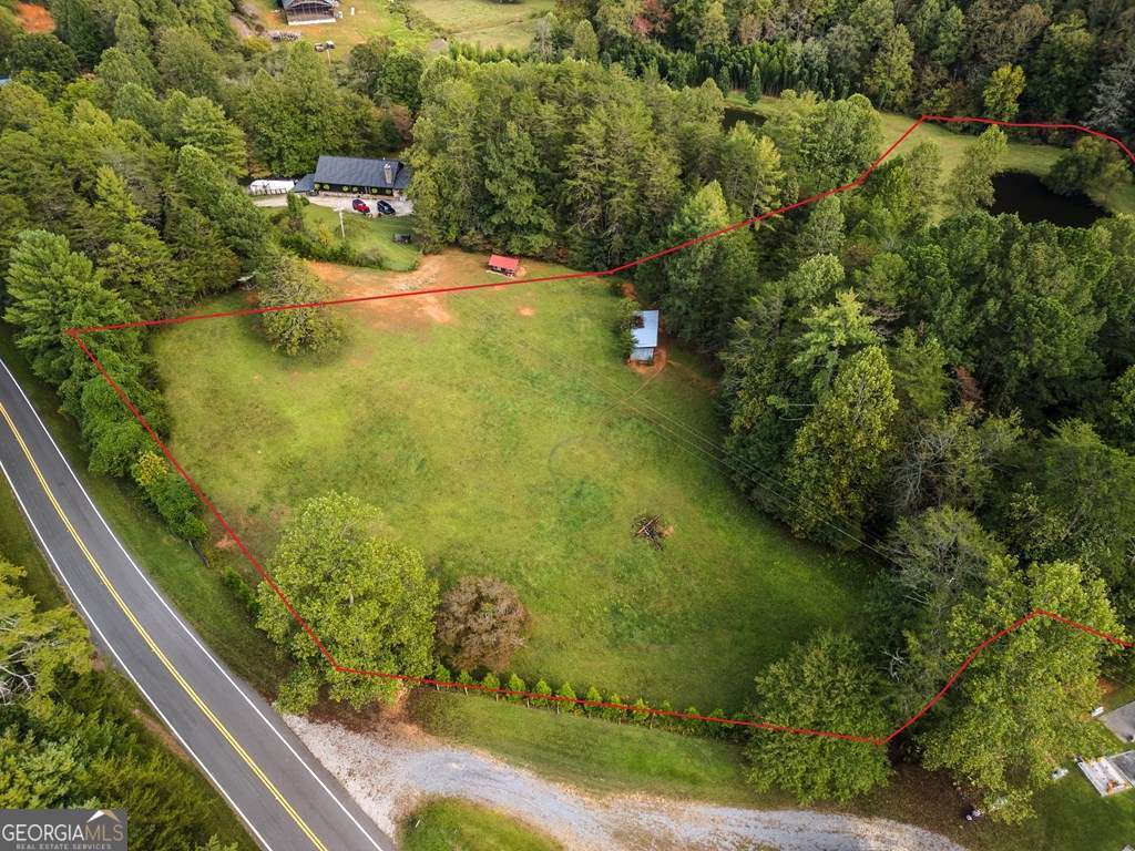 7.93 Cutcane Road Property Photo 5