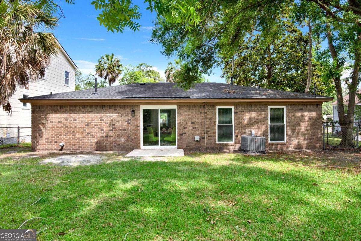 325 Forrest Avenue Property Photo 30