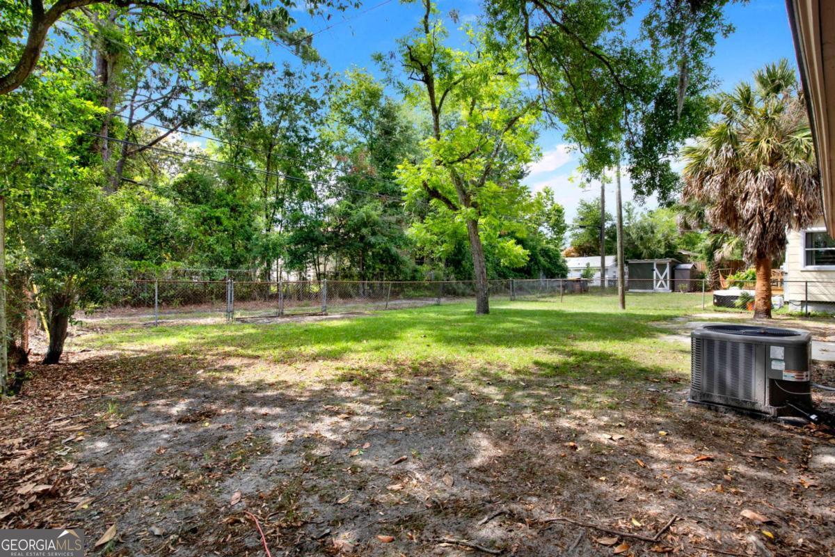 325 Forrest Avenue Property Photo 32