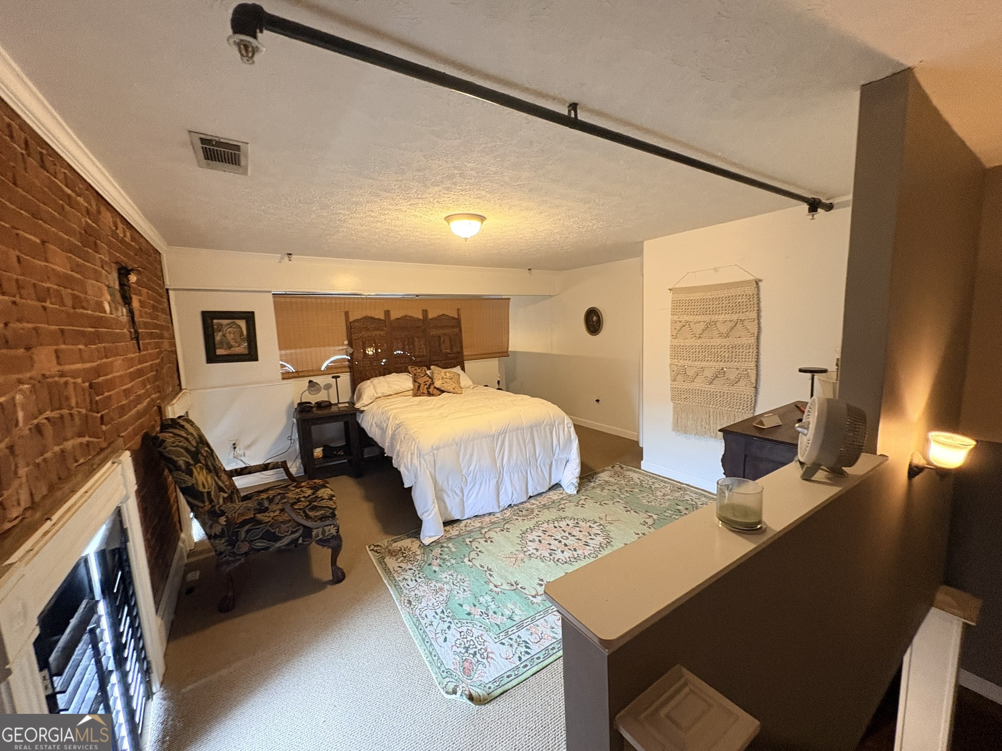 102 N Hill Street # 304 Property Photo 12