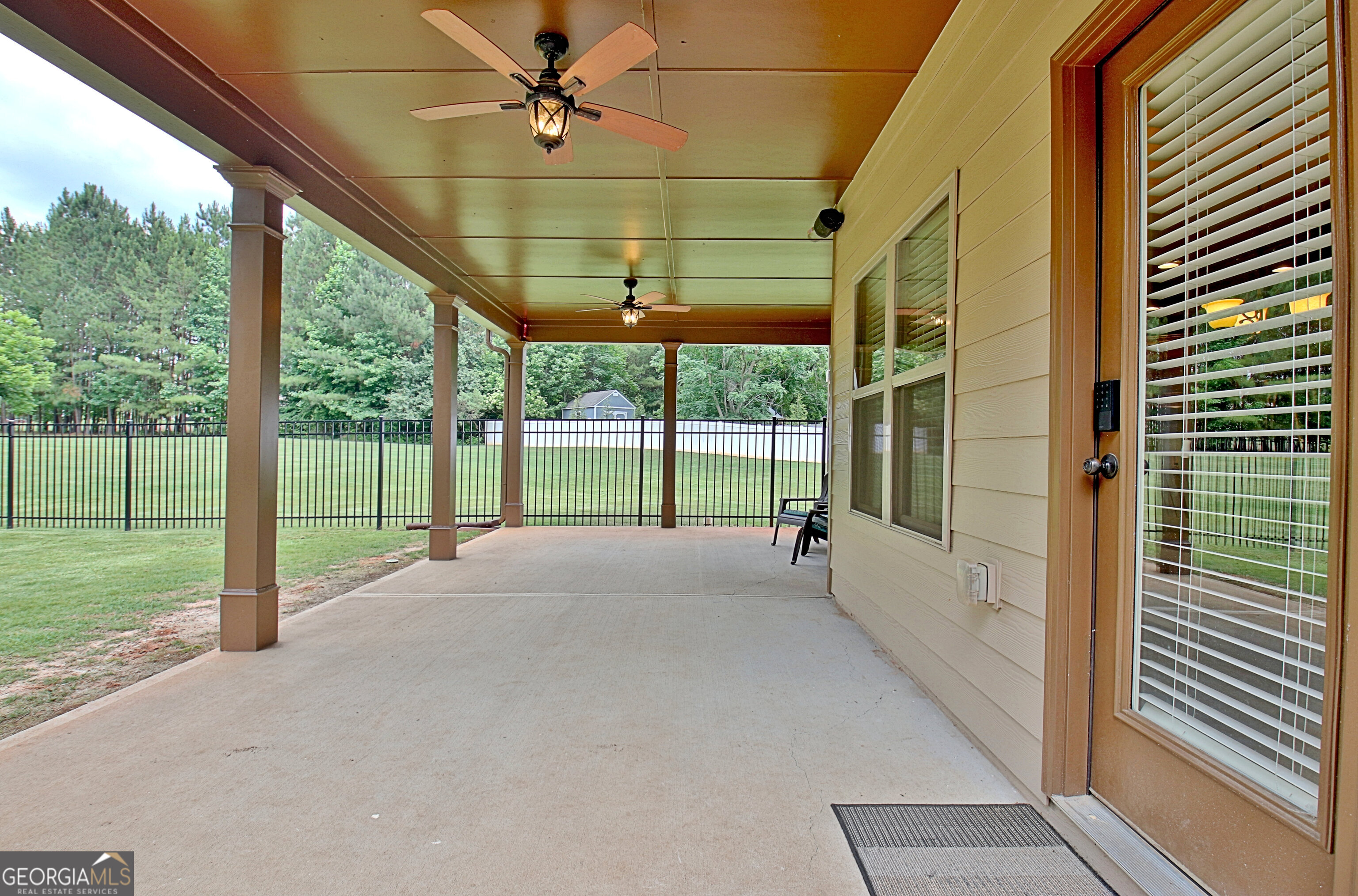 375 Grandmas Lane Property Photo 56