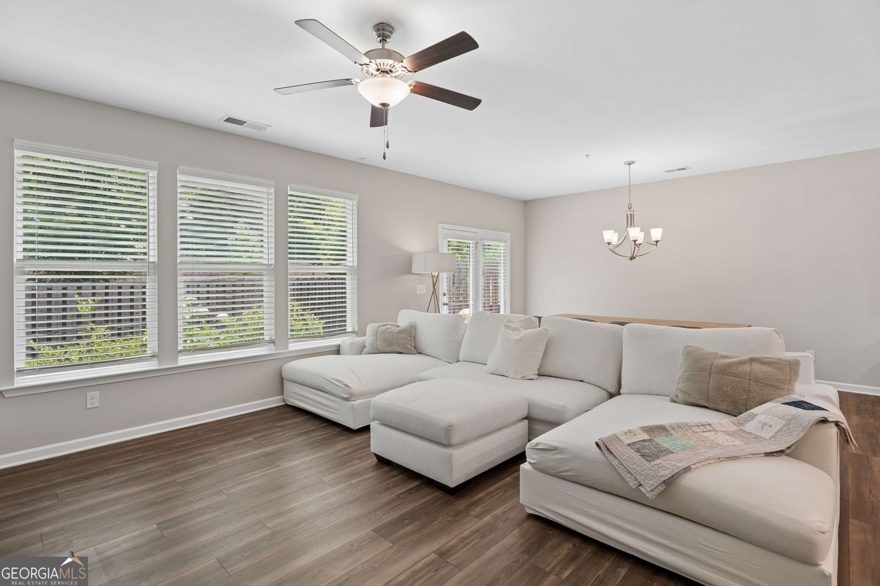 305 Duval Drive Property Photo 14