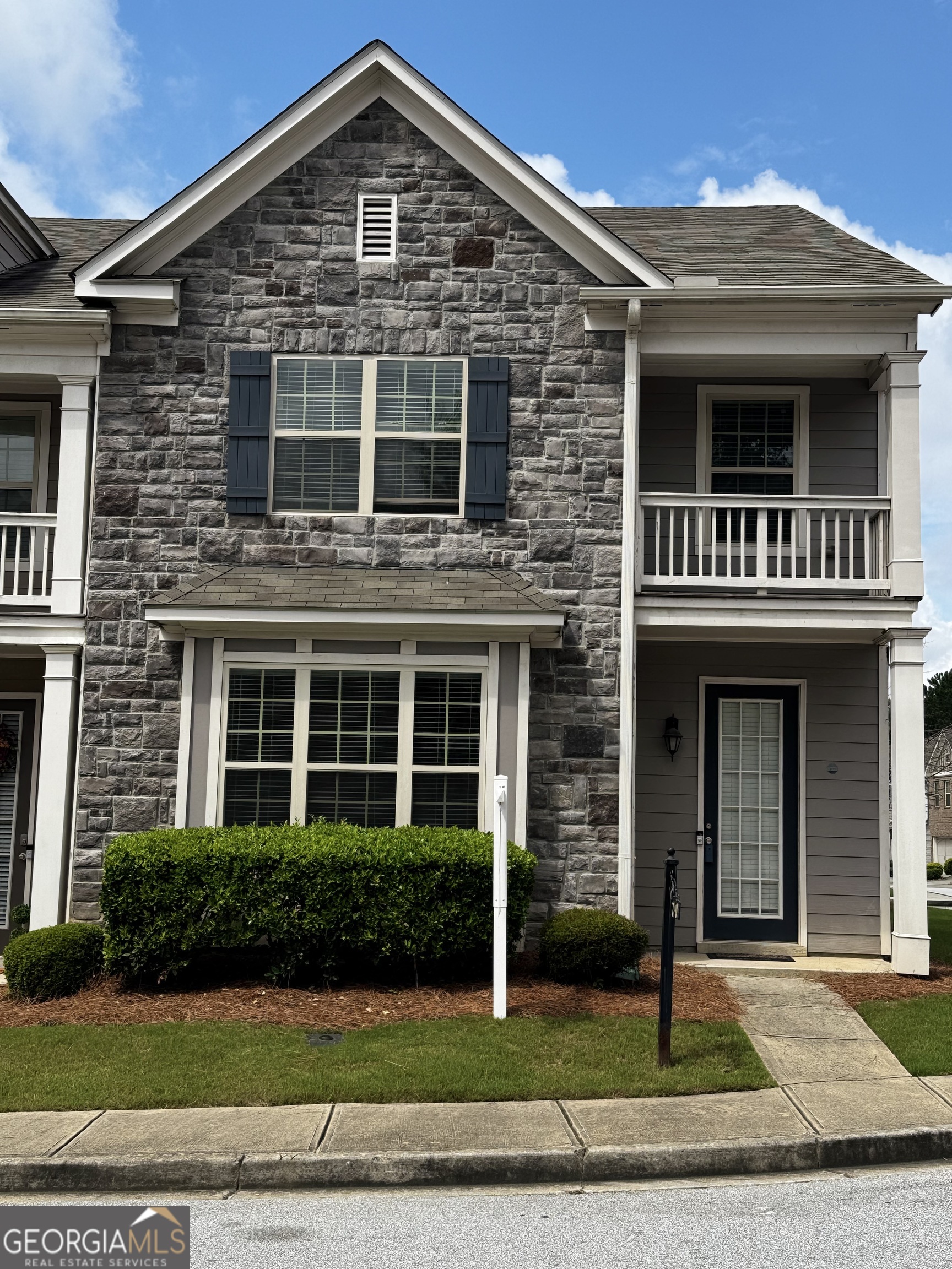 7808 Rutgers Circle Property Photo 1